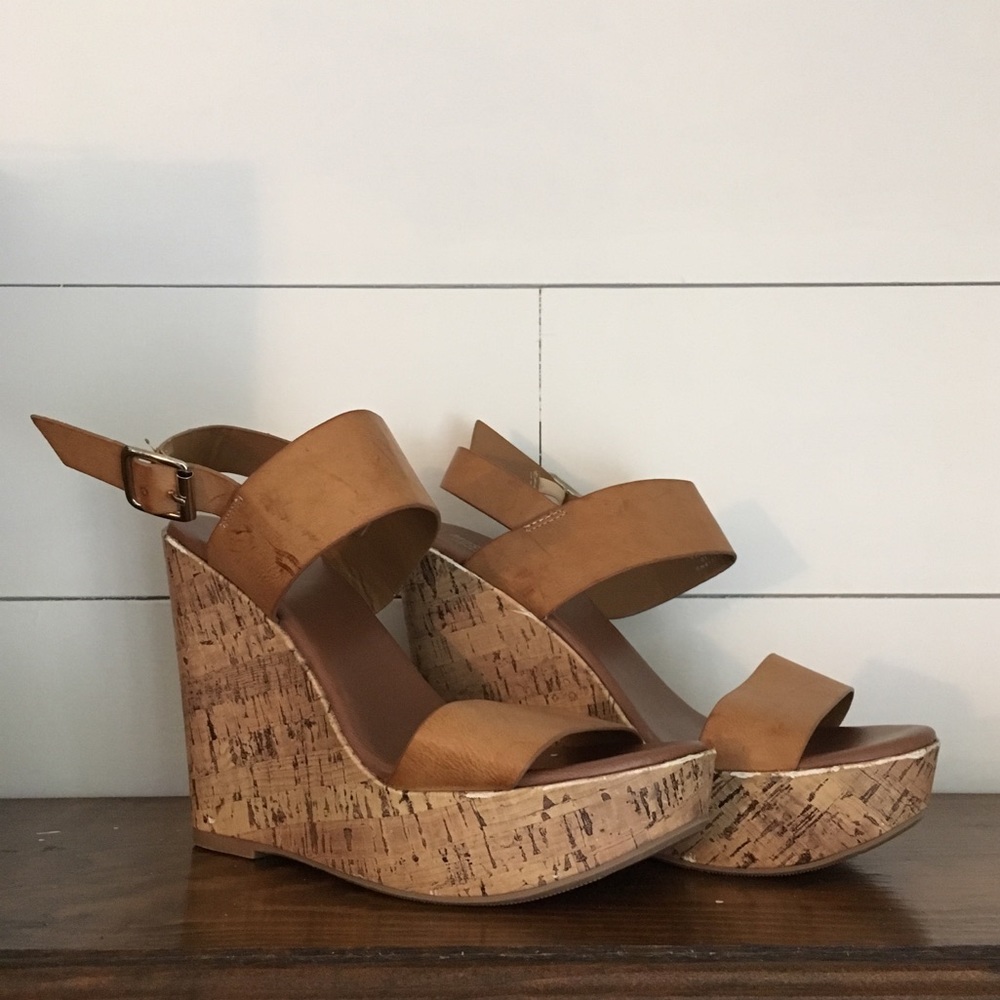 Tan wedges